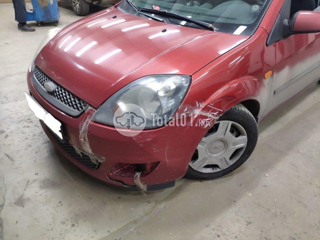 Фото Ford Fiesta 10