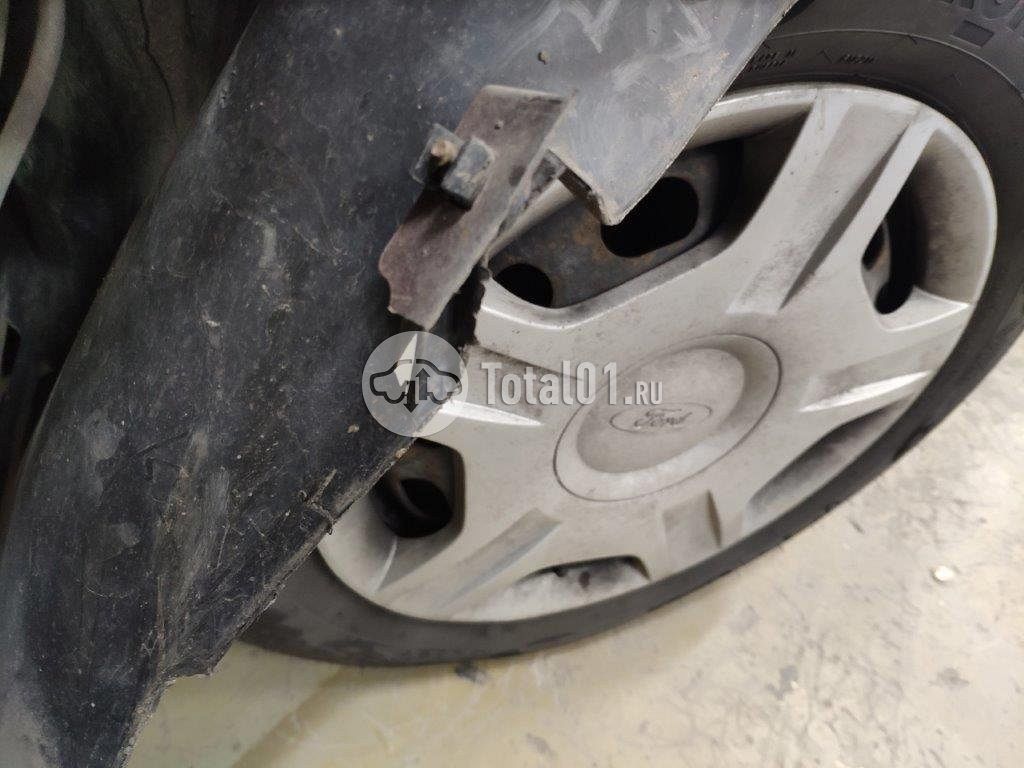 Фото Ford Fiesta 112