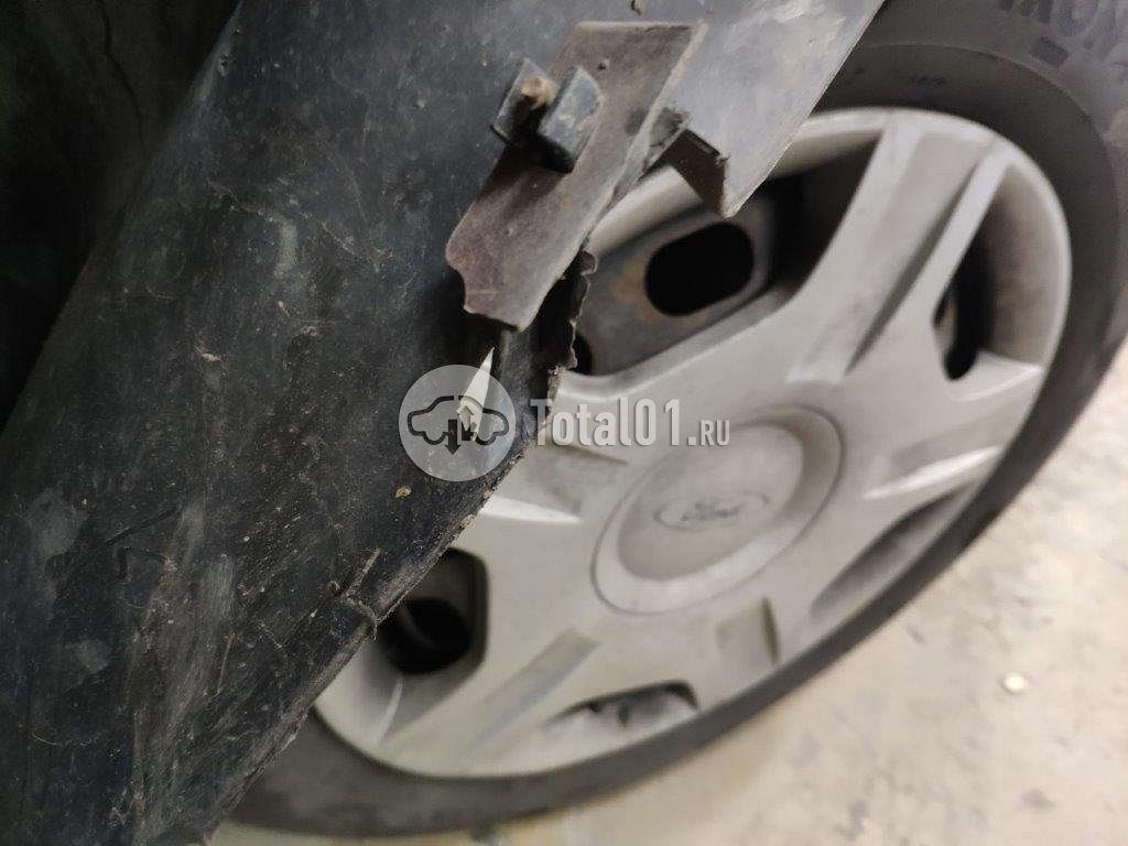 Фото Ford Fiesta 126