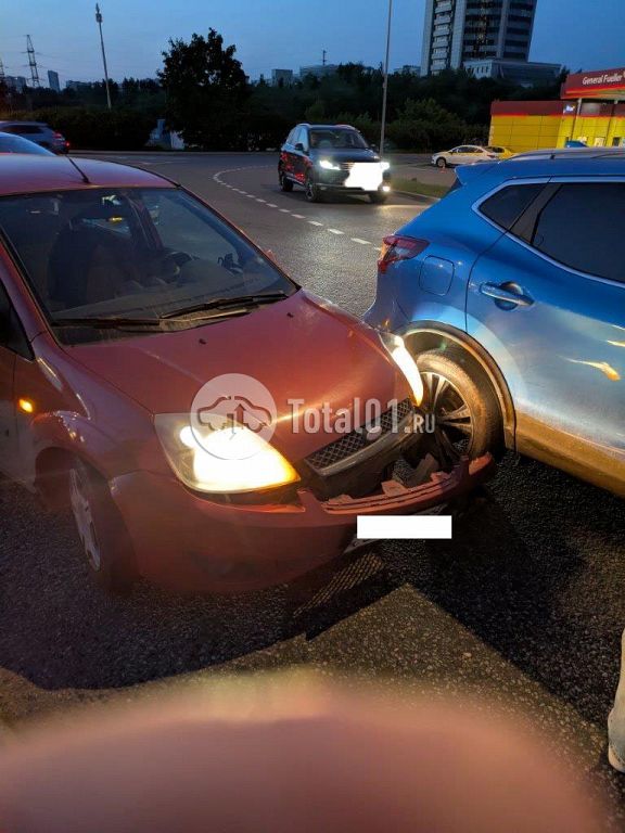 Фото Ford Fiesta 186