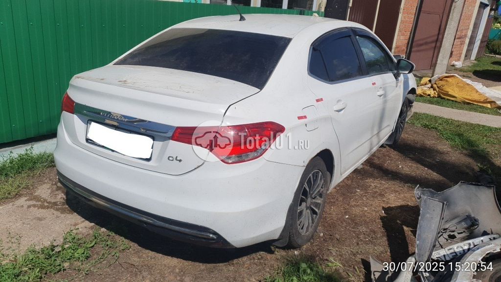 Фото Citroen C4 8