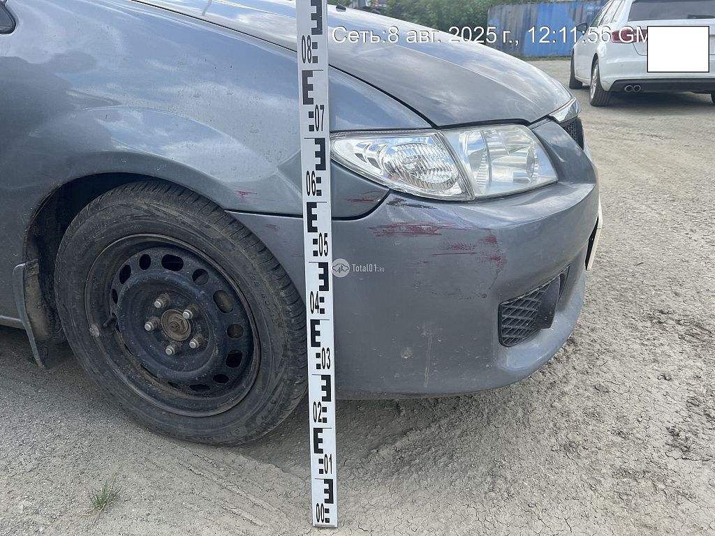 Фото Mazda Premacy 10