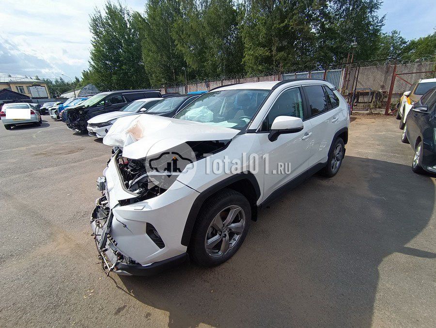 Фото Toyota RAV4 2