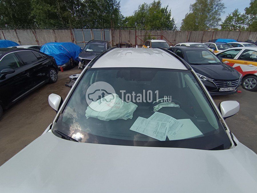 Фото Toyota RAV4 8