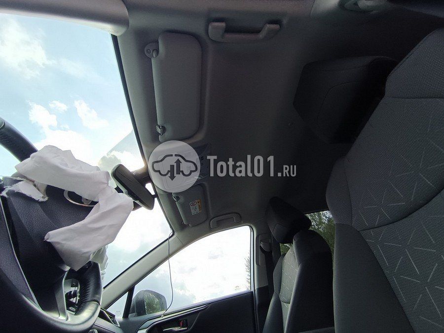 Фото Toyota RAV4 64