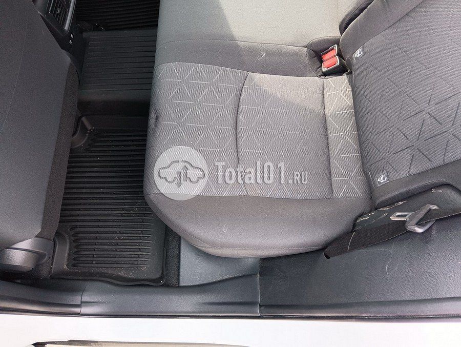 Фото Toyota RAV4 70