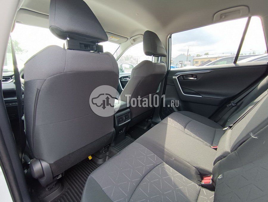 Фото Toyota RAV4 72
