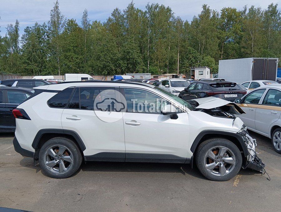 Фото Toyota RAV4 134