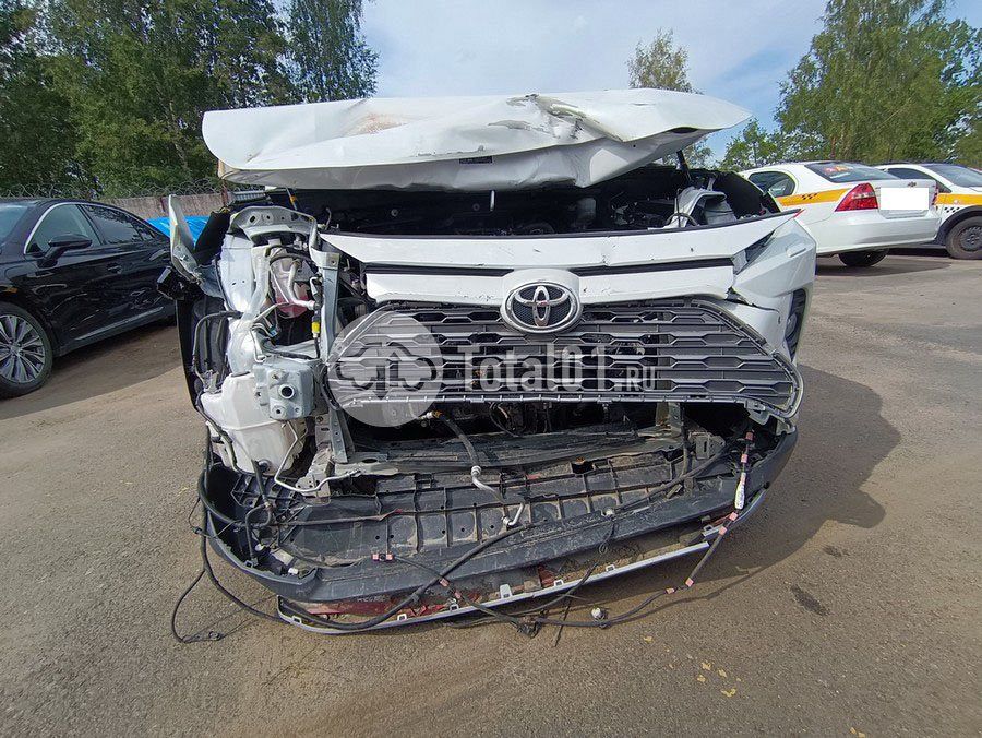 Фото Toyota RAV4 146