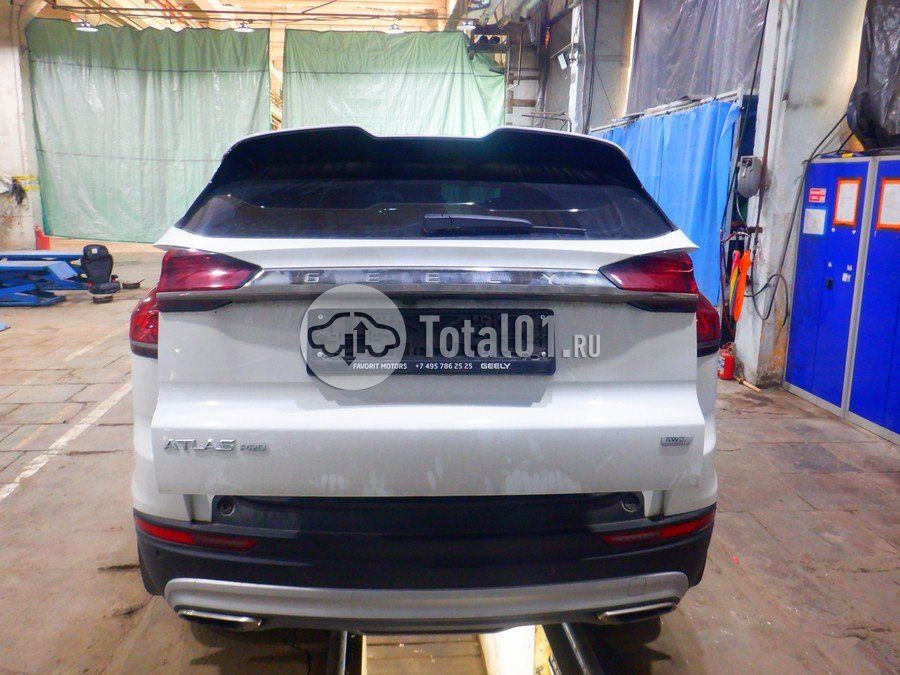 Фото Geely Atlas Pro 10