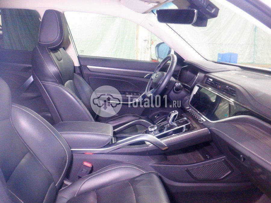Фото Geely Atlas Pro 22