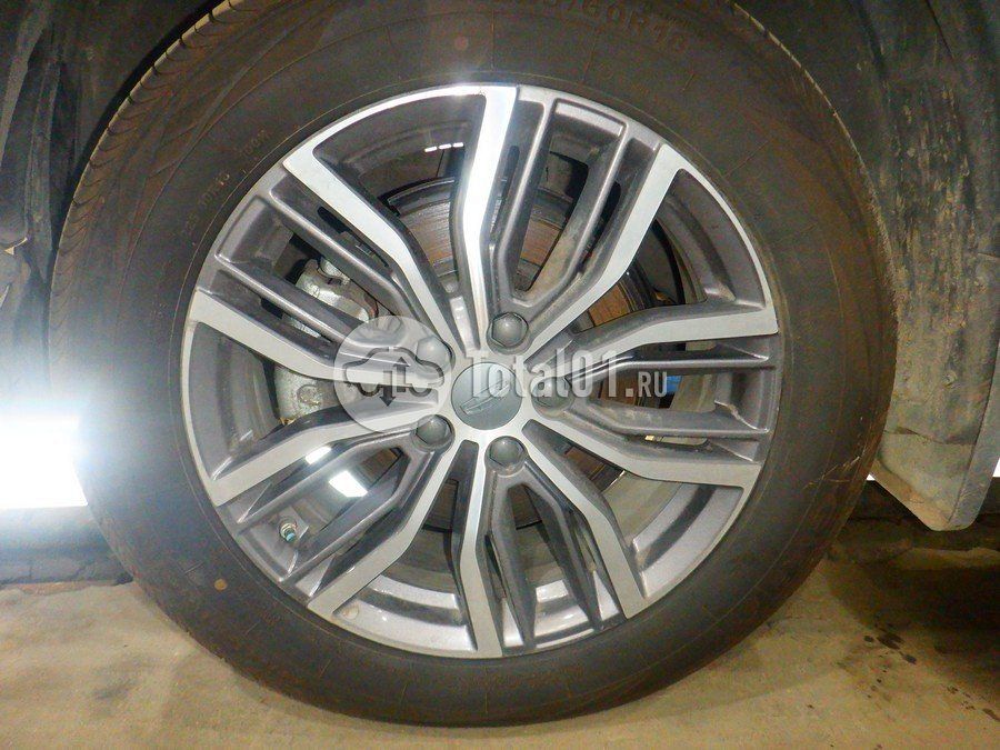 Фото Geely Atlas Pro 220