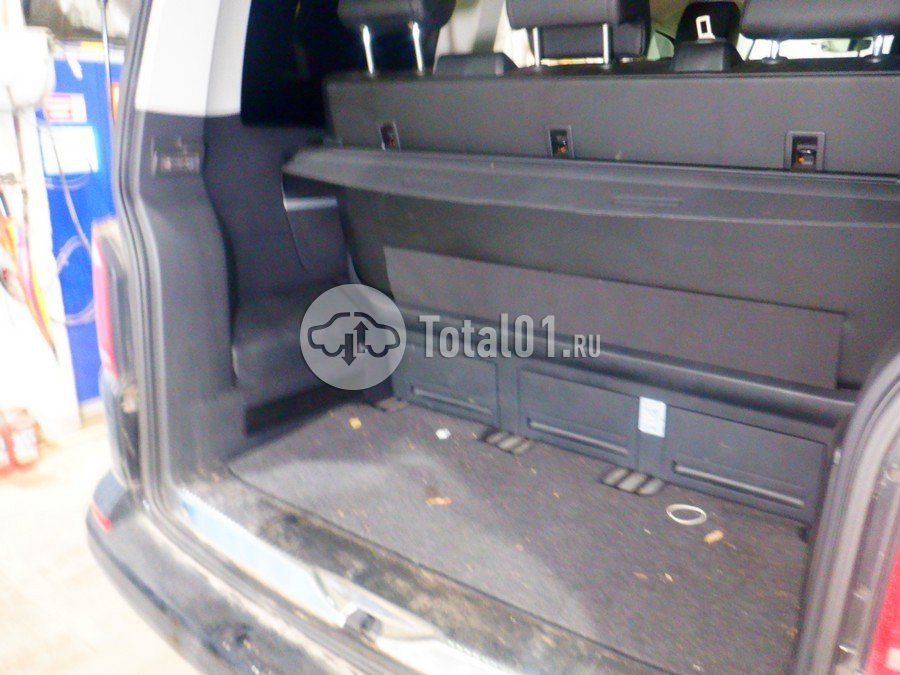 Фото Volkswagen Multivan 82