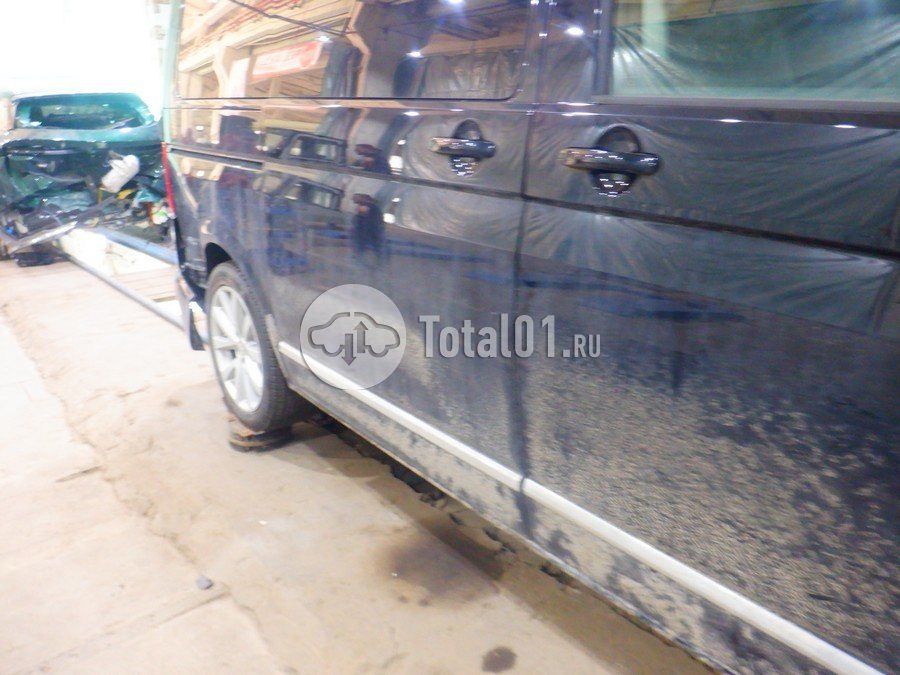 Фото Volkswagen Multivan 172