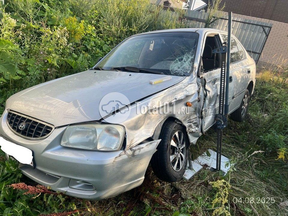 Фото Hyundai Accent 4