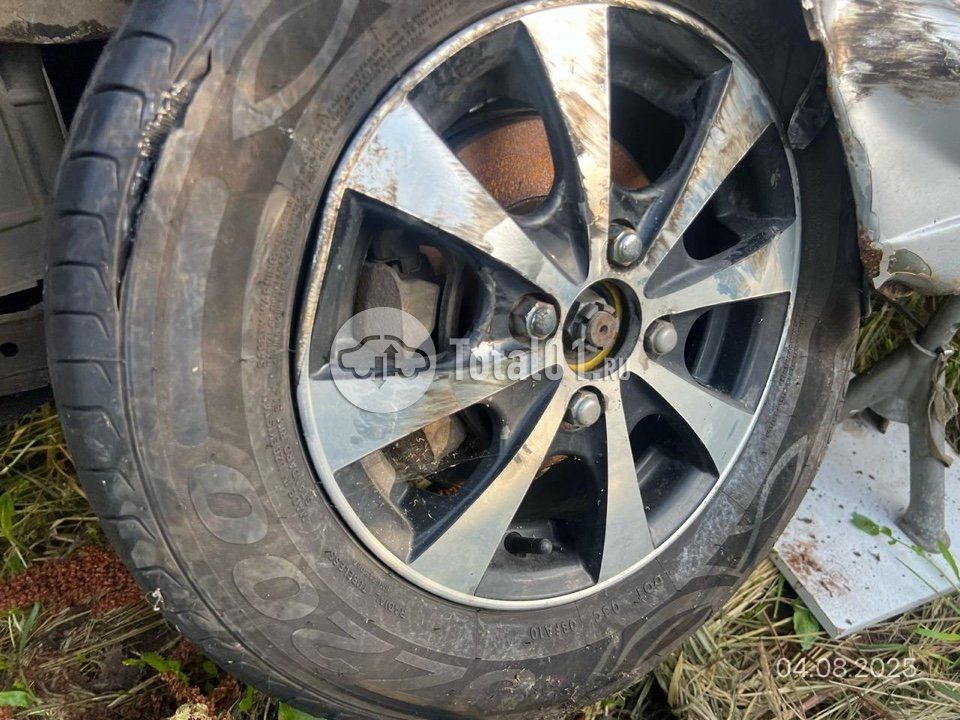 Фото Hyundai Accent 24