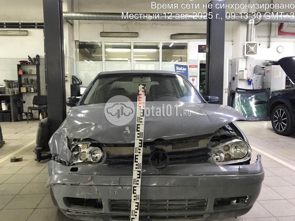 Фото Volkswagen Golf 10