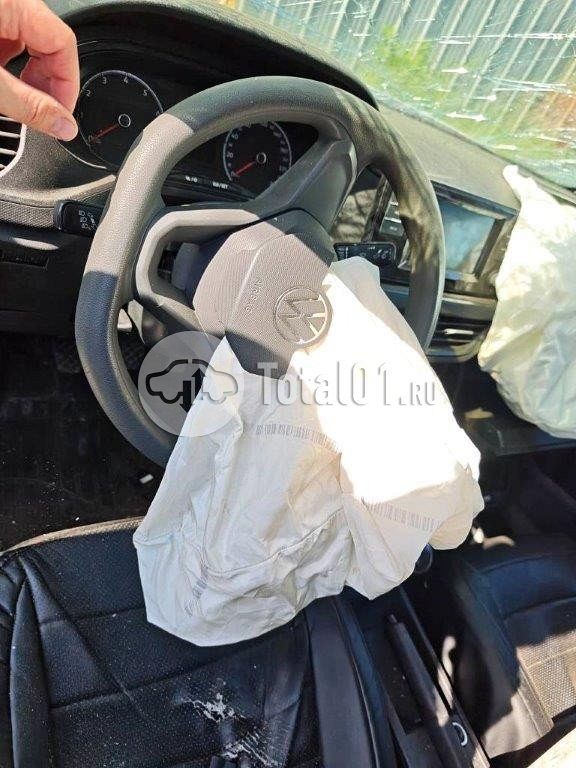 Фото Volkswagen Polo 48