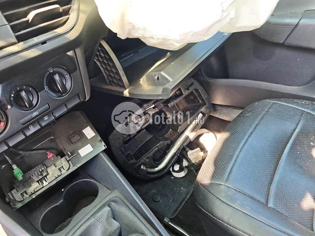 Фото Volkswagen Polo 62