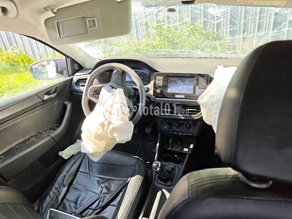 Фото Volkswagen Polo 172