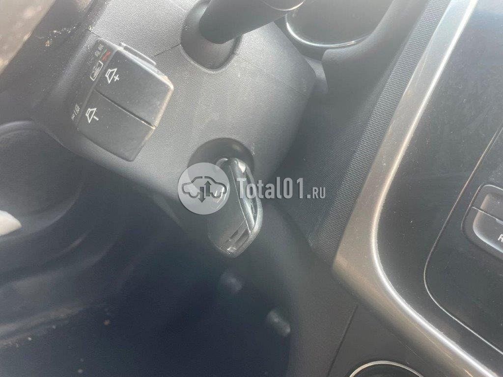 Фото Renault Logan 6