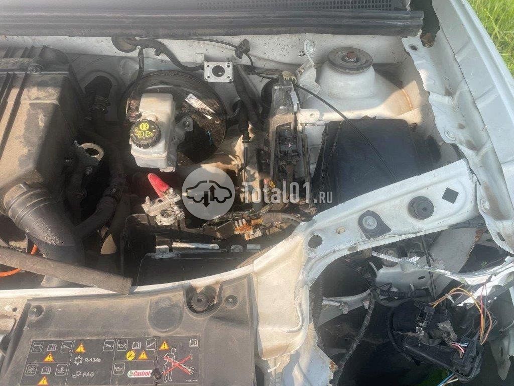 Фото Renault Logan 10