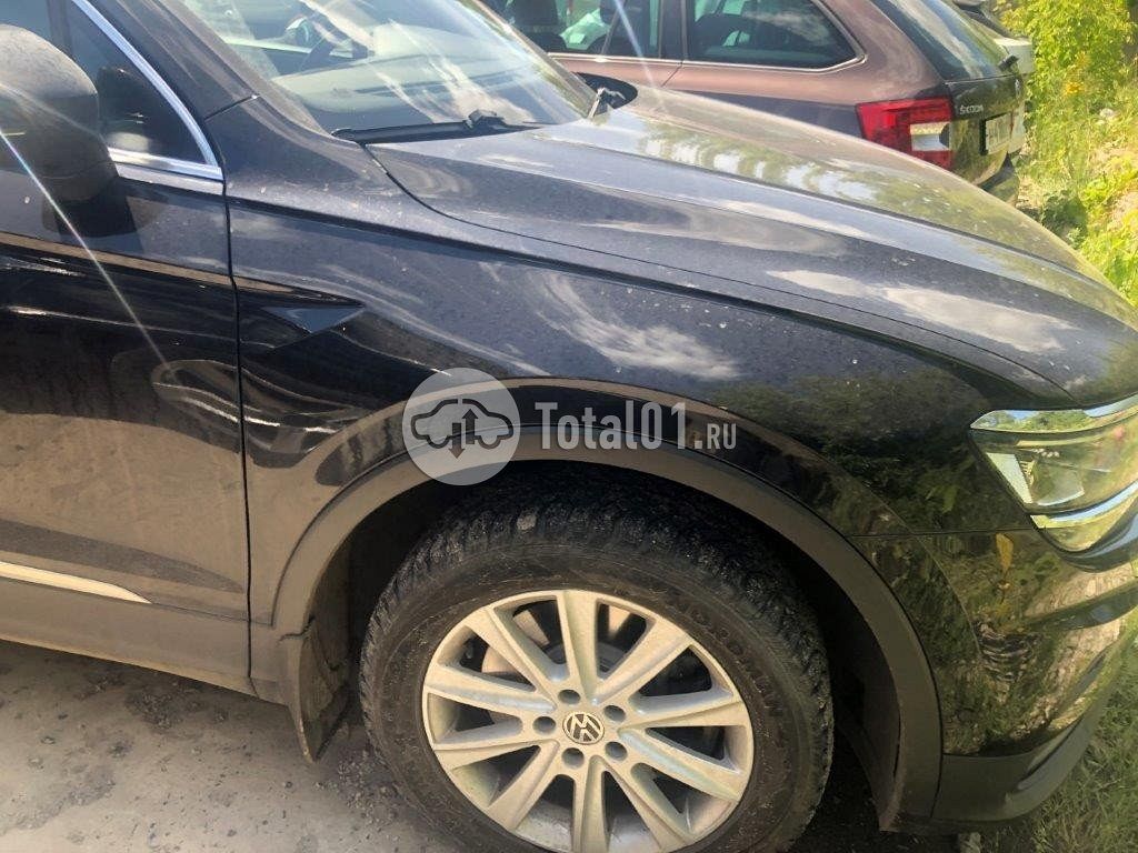 Фото Volkswagen Tiguan 100