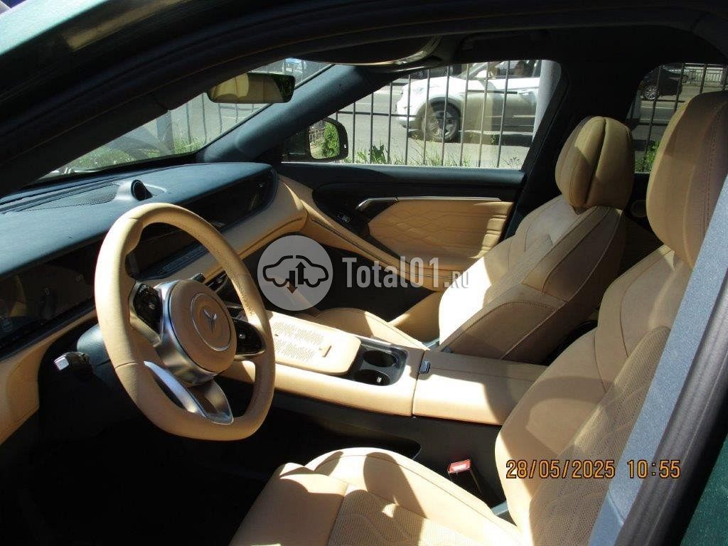 Фото Voyah Free 72