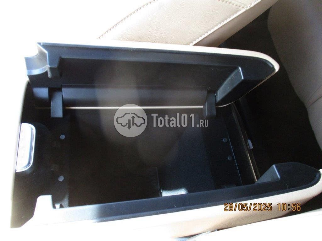 Фото Voyah Free 102