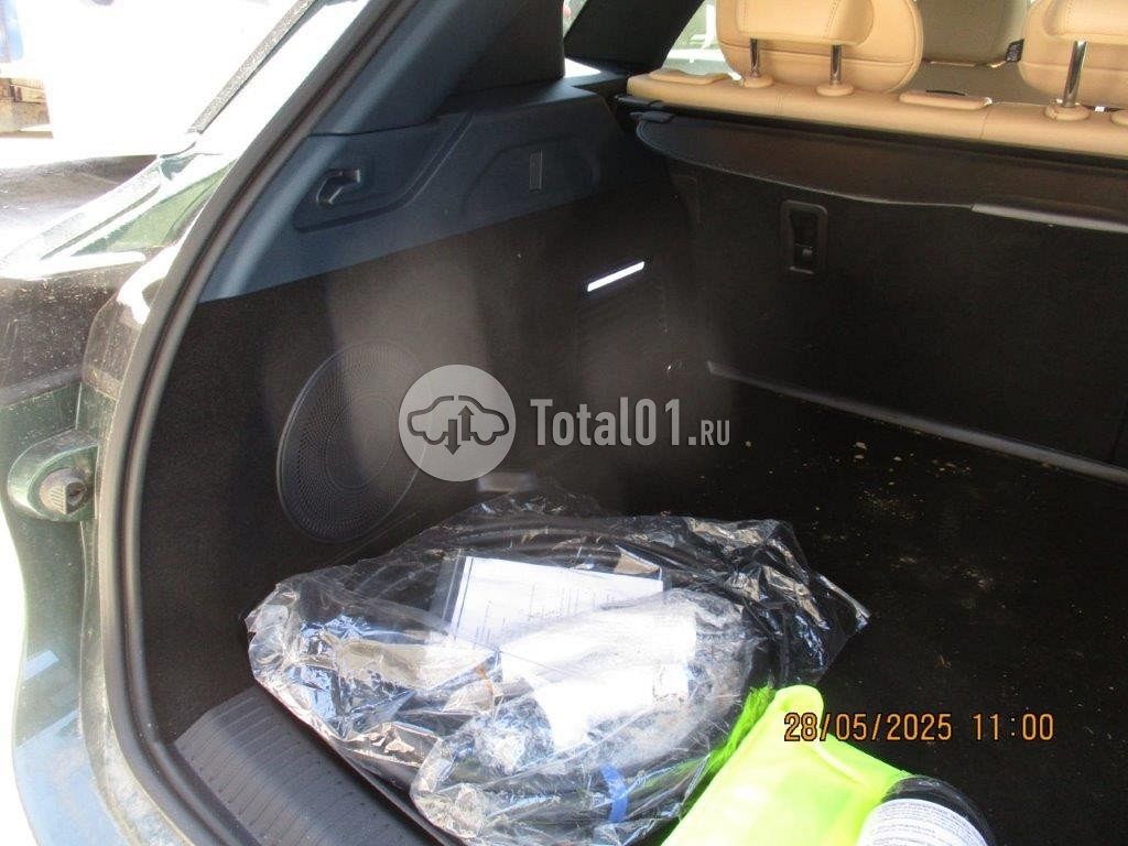 Фото Voyah Free 168