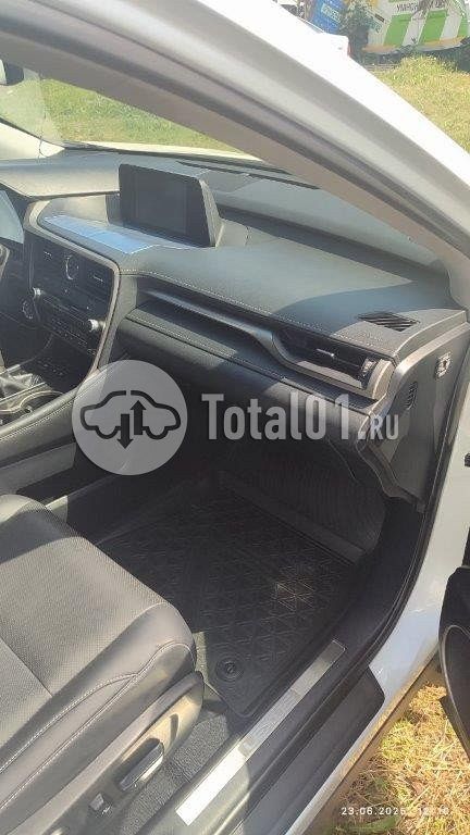 Фото Lexus RX 114