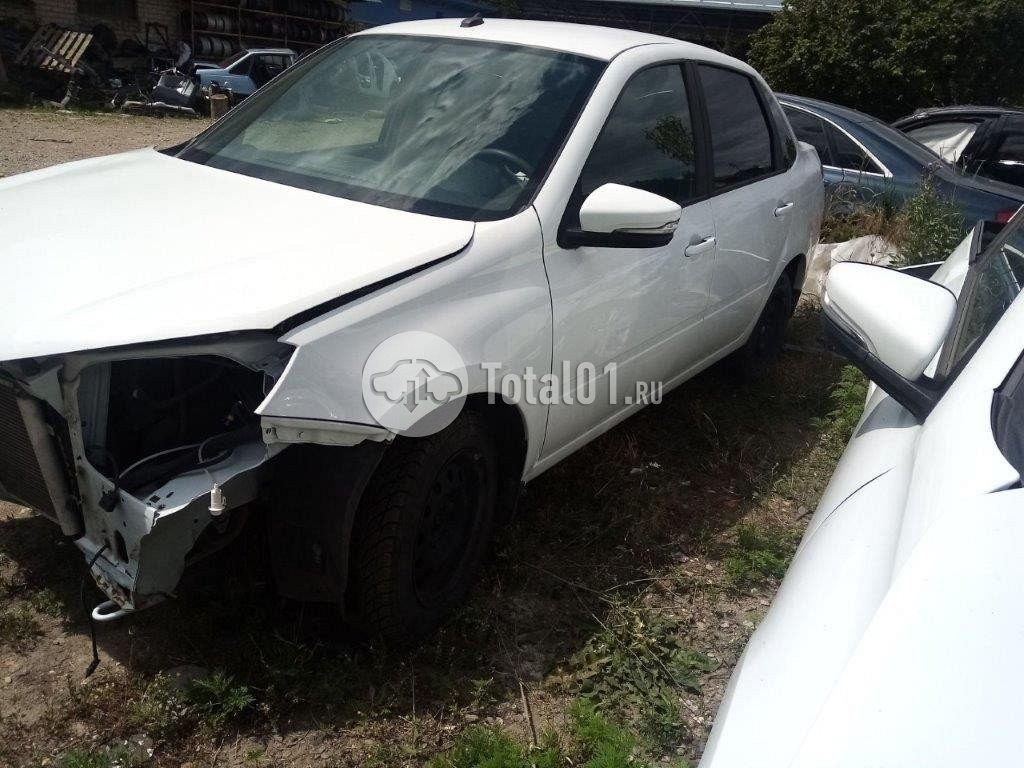 Фото ВАЗ (LADA) Granta 18