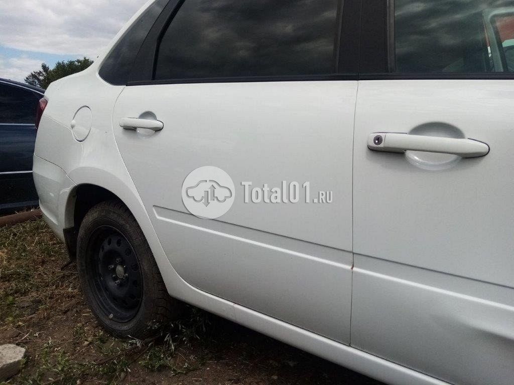 Фото ВАЗ (LADA) Granta 122