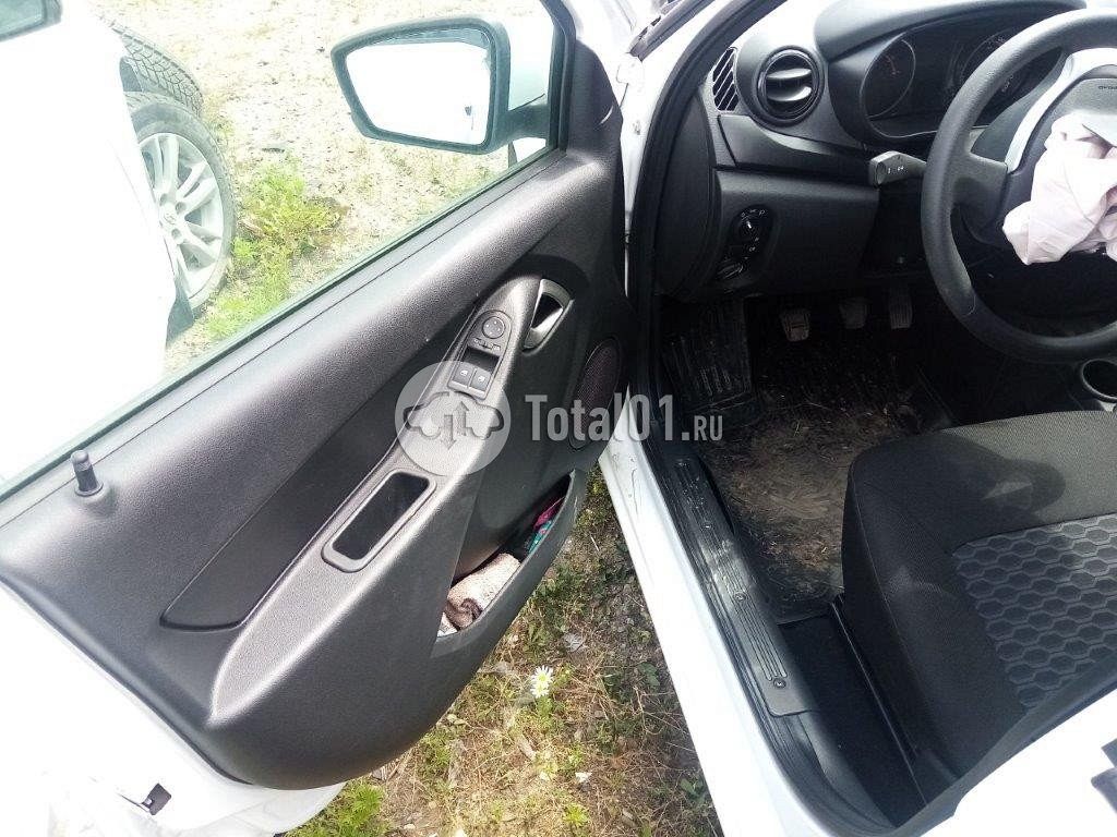 Фото ВАЗ (LADA) Granta 236