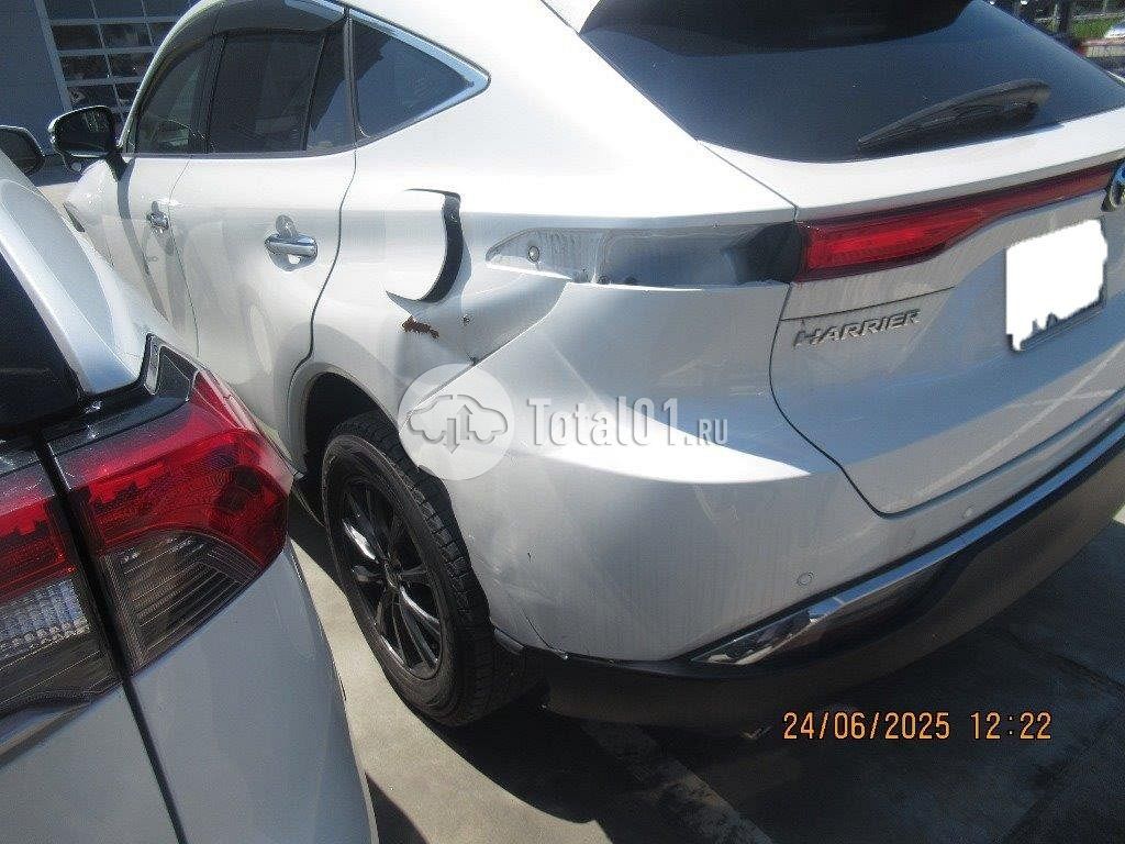 Фото Toyota Harrier 26