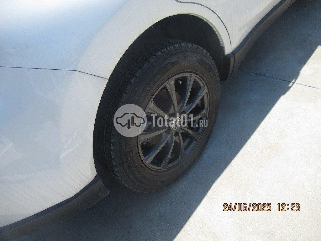 Фото Toyota Harrier 36