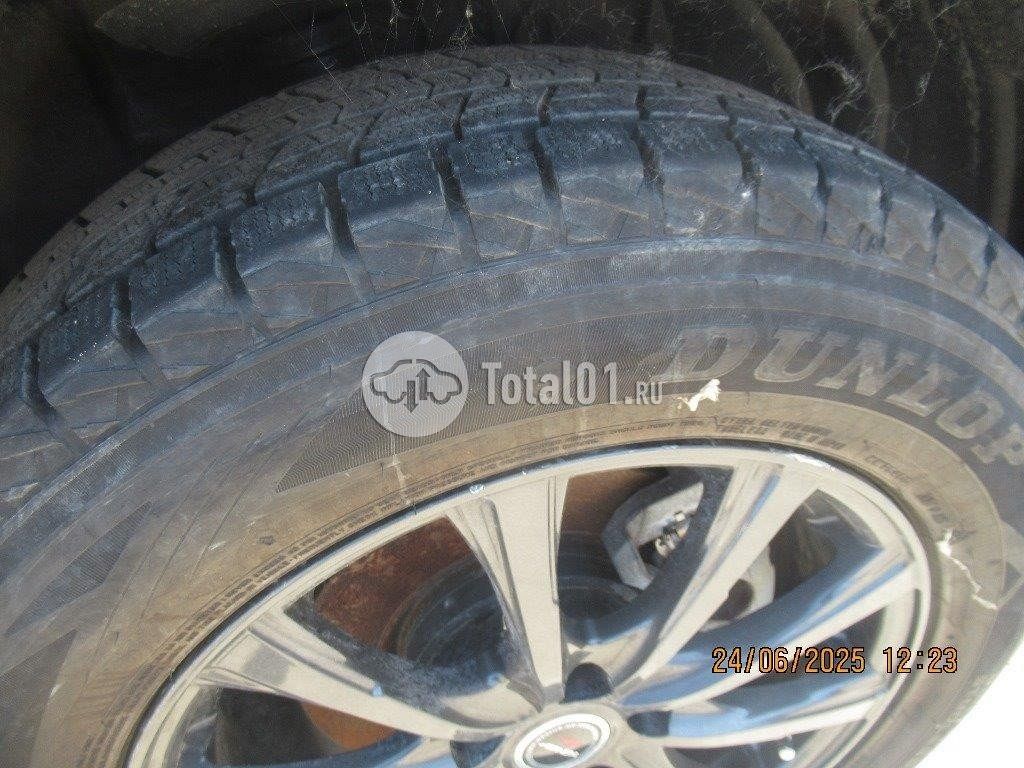 Фото Toyota Harrier 42