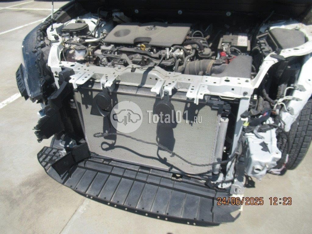 Фото Toyota Harrier 60
