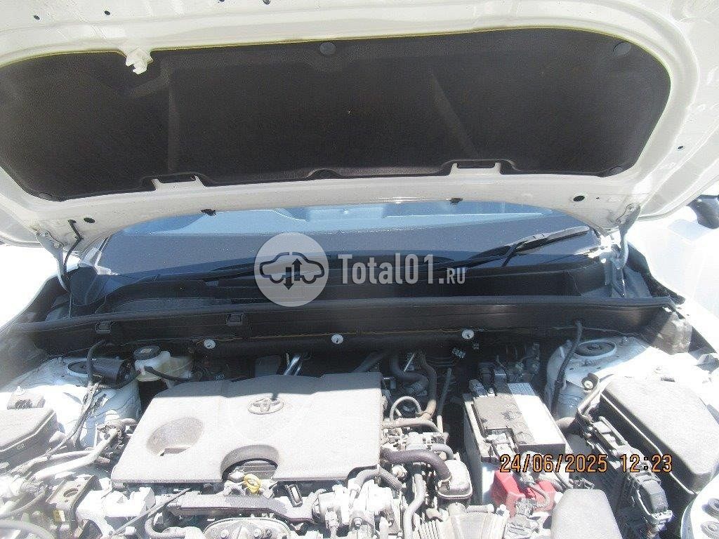Фото Toyota Harrier 72