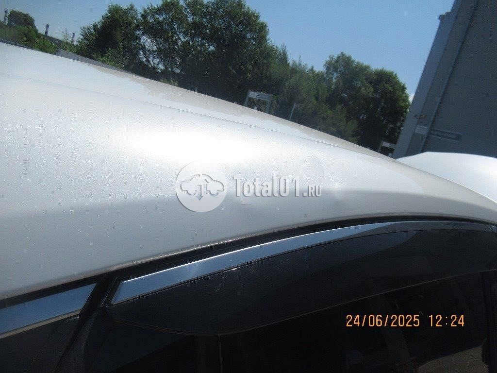 Фото Toyota Harrier 80
