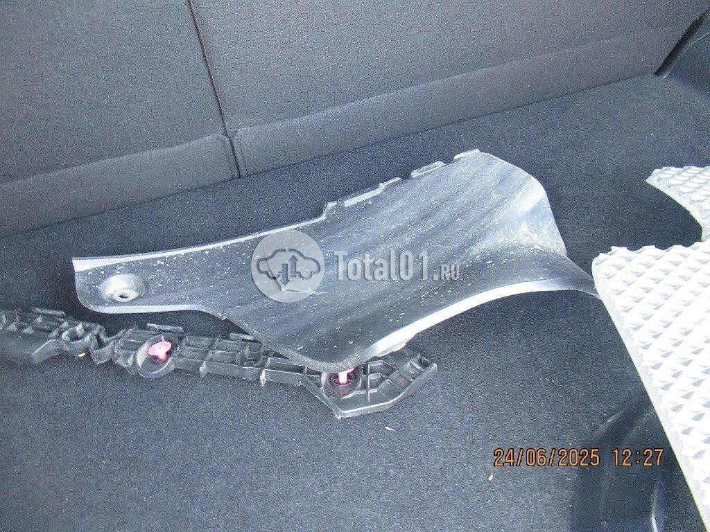 Фото Toyota Harrier 130