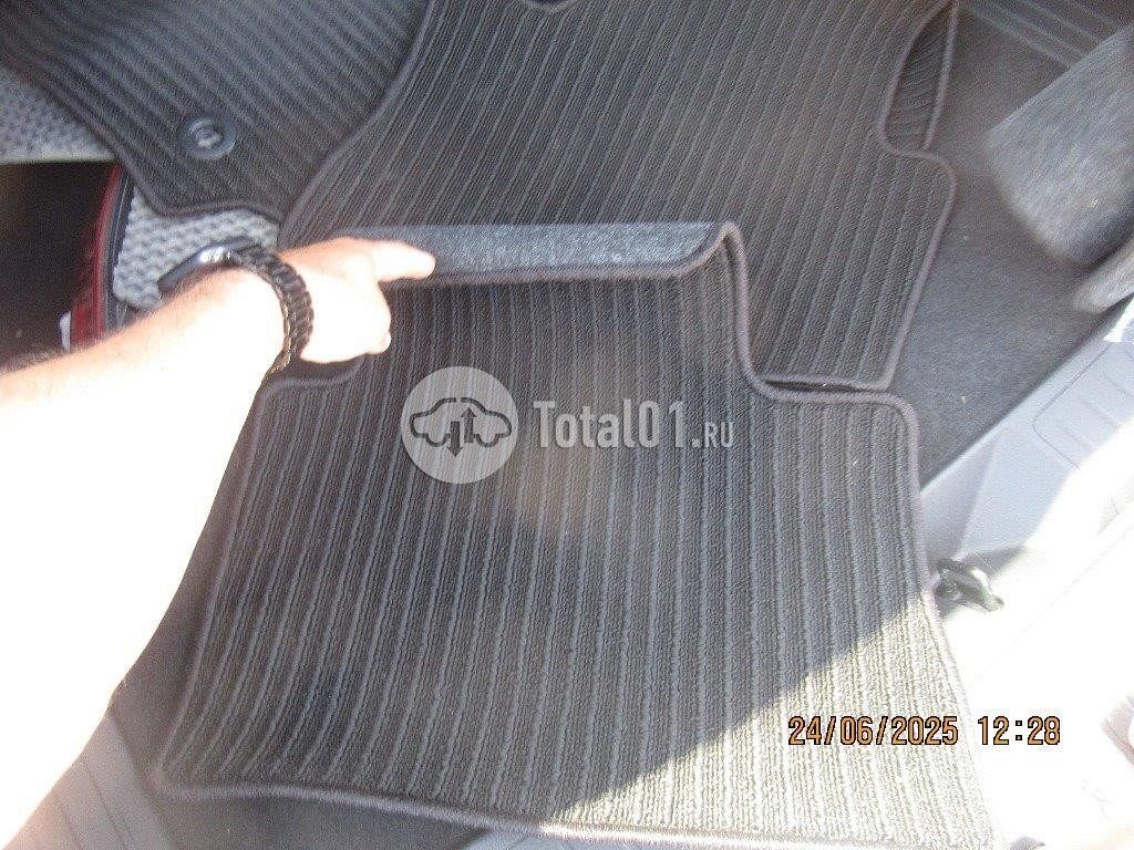 Фото Toyota Harrier 150