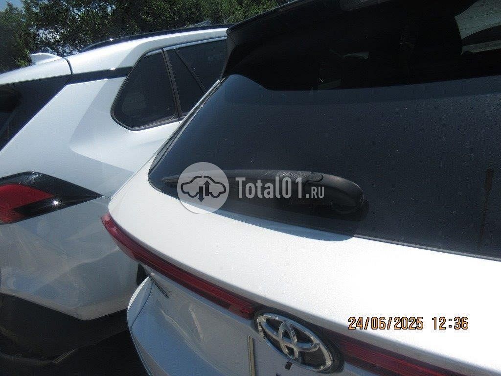 Фото Toyota Harrier 190