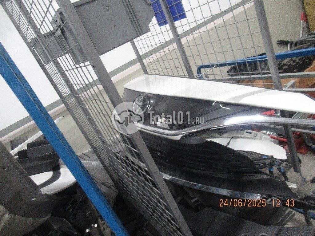 Фото Toyota Harrier 192