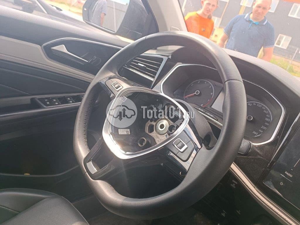 Фото Jetta VS5 32