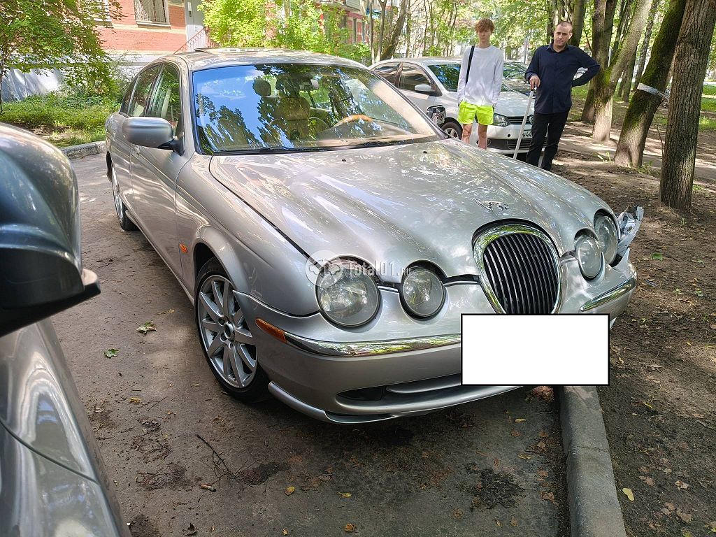 Фото Jaguar S-type 8