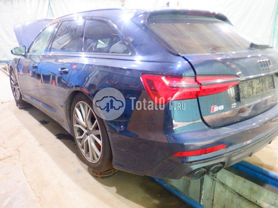 Фото Audi S6 212
