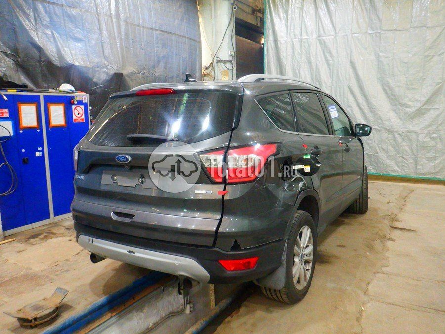 Фото Ford Kuga 12
