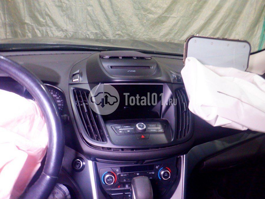 Фото Ford Kuga 44