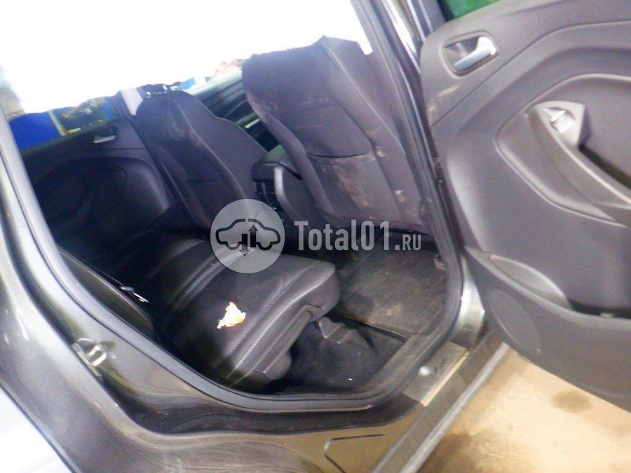 Фото Ford Kuga 90